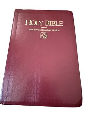 1989‎ Holy Bible New Revised Standard Version HC red Augsburg Fortress NRSV